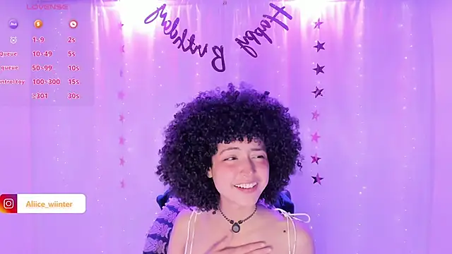 Snapshot of Alice_winter_ chatting on January 2025 12:25:02 AM Alice winter online show from January 2025 12:25:02 AM