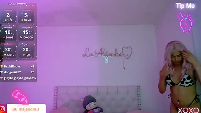 Snapshot of alee_lenoxx chatting on September 2025 09:58:02 AM alee lenoxx online show from September 2025 09:58:02 AM