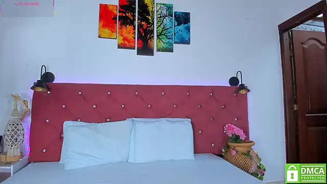 Ruth harvey  online show from October 2025 01:09:01 PM