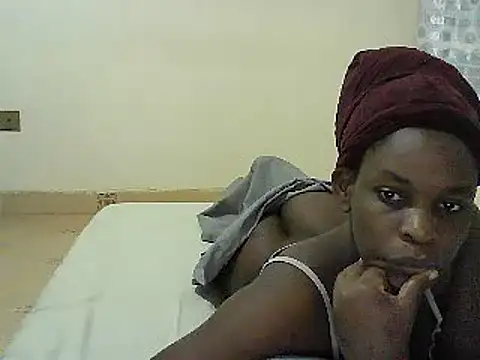 princess-cutie12 online show from March 2025 04:17:02 AM