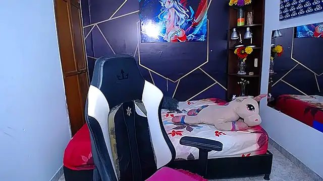 EmilyTsSweet online show from September 2025 01:59:01 PM