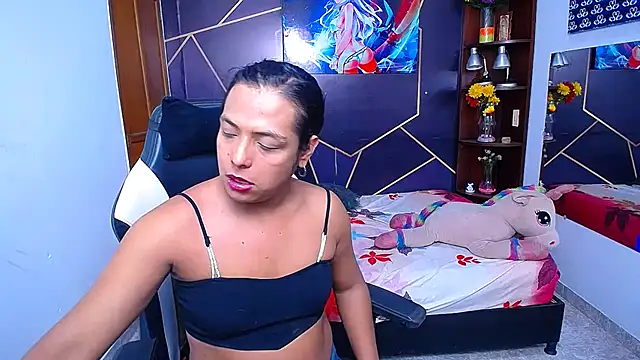 EmilyTsSweet online show from October 2025 02:14:02 PM