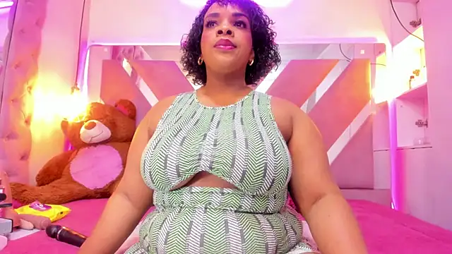 Snapshot of Scarlett-Bonnet chatting on March 2025 03:54:02 AM Scarlett-Bonnet online show from March 2025 03:54:02 AM