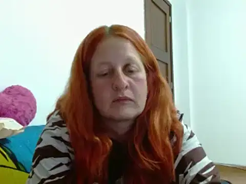 ViioletaMora online show from September 2025 05:11:02 AM