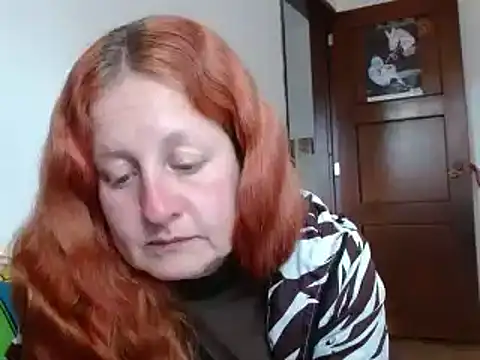 ViioletaMora online show from October 2025 05:47:01 PM