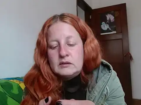 ViioletaMora online show from October 2025 08:42:01 PM