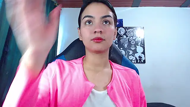 Snapshot of Ariel_Zeo1 chatting on December 2024 06:45:01 PM Ariel Zeo1 online show from December 2024 06:45:01 PM