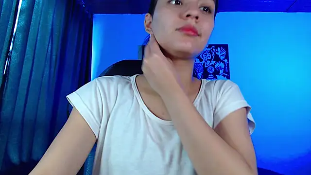 Snapshot of Ariel_Zeo1 chatting on February 2025 08:53:02 PM Ariel Zeo1 online show from February 2025 08:53:02 PM