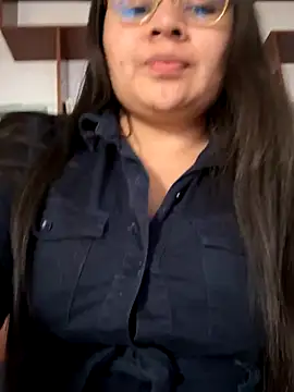 alice love052 online show from October 2025 09:12:02 PM