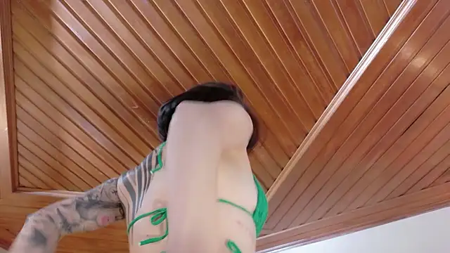 Snapshot of Hannah_Borbon chatting on March 2026 01:01:02 AM Hannah Borbon online show from March 2026 01:01:02 AM