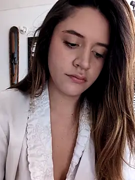 maliciaworld online show from February 2026 08:23:01 PM