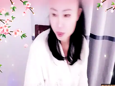 Snapshot of xiaoxuer chatting on January 2025 06:53:02 AM xiaoxuer online show from January 2025 06:53:02 AM