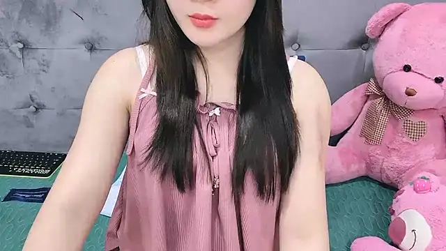 Snapshot of Funikio chatting on March 2025 04:07:01 AM Funikio online show from March 2025 04:07:01 AM