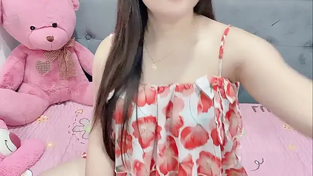 Snapshot of Funikio chatting on October 2025 03:44:02 PM Funikio online show from October 2025 03:44:02 PM