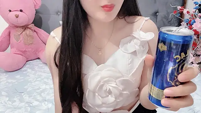 Funikio online show from May 2026 02:44:01 PM