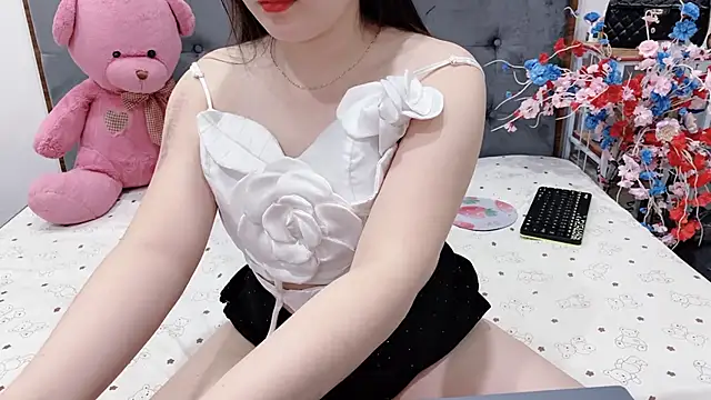 Funikio online show from June 2026 01:43:02 PM