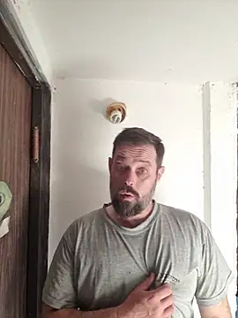 Snapshot of zefside42 chatting on November 2025 12:49:01 PM zefside42 online show from November 2025 12:49:01 PM