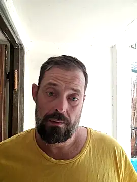 Snapshot of zefside42 chatting on November 2025 11:45:01 AM zefside42 online show from November 2025 11:45:01 AM