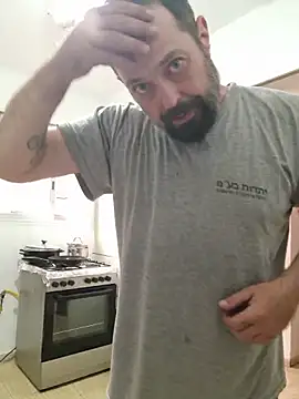 Snapshot of zefside42 chatting on December 2025 12:10:01 PM zefside42 online show from December 2025 12:10:01 PM