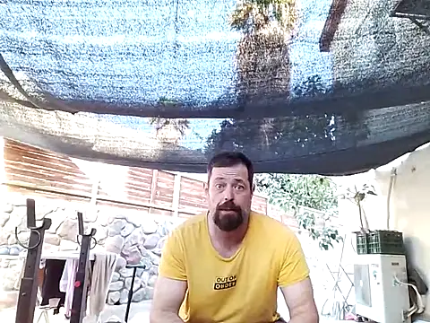 Snapshot of zefside42 chatting on December 2025 11:48:01 AM zefside42 online show from December 2025 11:48:01 AM