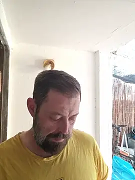 Snapshot of zefside42 chatting on December 2025 11:52:01 AM zefside42 online show from December 2025 11:52:01 AM