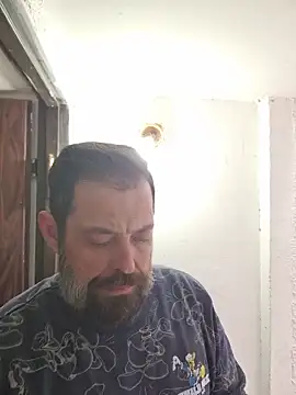 Snapshot of zefside42 chatting on December 2025 11:05:01 AM zefside42 online show from December 2025 11:05:01 AM