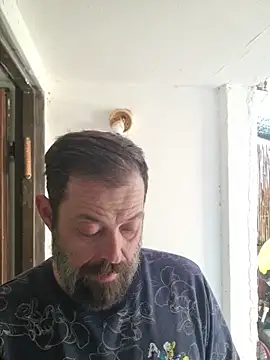 Snapshot of zefside42 chatting on December 2025 11:49:02 AM zefside42 online show from December 2025 11:49:02 AM