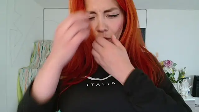Aylinn diaz online show from June 2026 08:42:02 PM