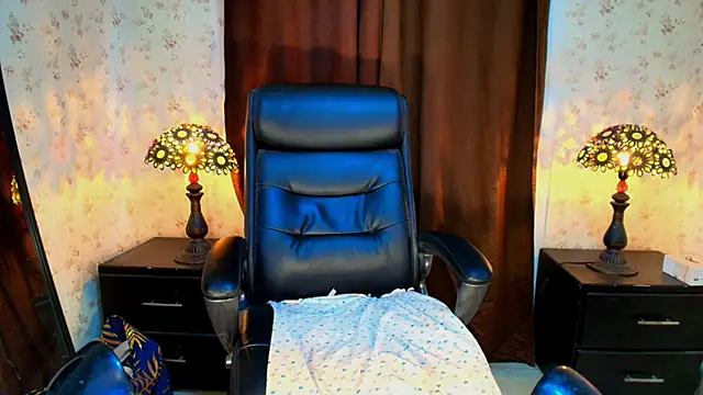 Snapshot of jewellzafiro chatting on March 2026 04:45:02 PM jewellzafiro online show from March 2026 04:45:02 PM