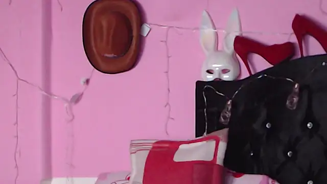 NikkiRous  online show from January 2025 01:49:02 PM