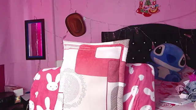 NikkiRous  online show from November 2025 01:22:01 PM