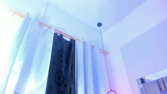 Snapshot of Emily_Gil1 chatting on January 2025 05:10:02 PM Emily Gil1 online show from January 2025 05:10:02 PM