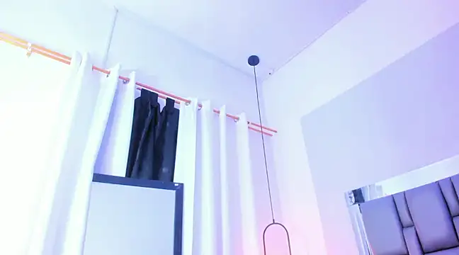 Snapshot of Emily_Gil1 chatting on March 2025 04:33:01 PM Emily Gil1 online show from March 2025 04:33:01 PM