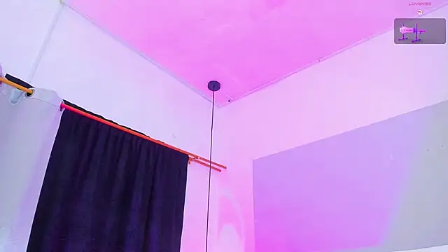 Snapshot of Emily_Gil1 chatting on March 2026 04:21:02 PM Emily Gil1 online show from March 2026 04:21:02 PM