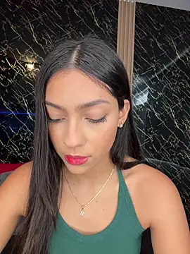 Snapshot of Ema_azel chatting on November 2025 03:00:01 PM Ema azel online show from November 2025 03:00:01 PM