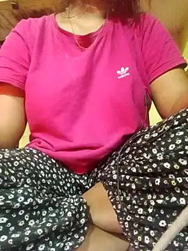 Im Cute online show from December 2024 07:57:01 PM