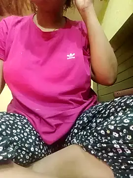 Im Cute online show from January 2025 07:16:02 PM