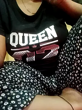 Im Cute online show from January 2025 06:32:02 PM