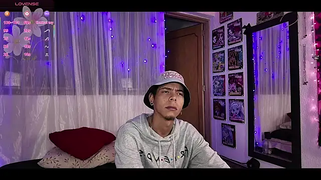 KokoAndRin online show from April 2026 05:04:02 AM