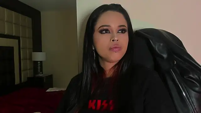 EvaaFoxxy1 online show from January 2025 03:17:02 PM