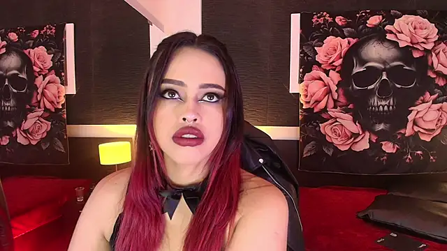 EvaaFoxxy1 online show from March 2026 12:06:02 PM