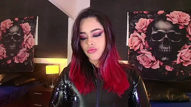 EvaaFoxxy1 online show from June 2026 11:53:01 AM