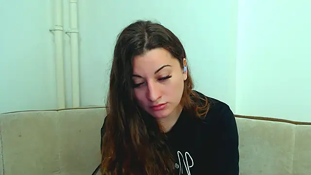 Helen Adams  online show from December 2024 07:38:02 AM