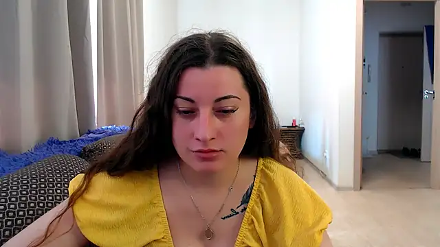 Helen Adams  online show from May 2026 06:08:01 AM