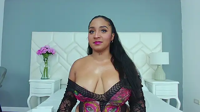 KateVenegas online show from December 2024 08:44:02 PM
