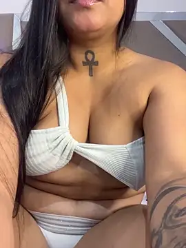 Bianca  69 online show from October 2025 03:42:01 AM