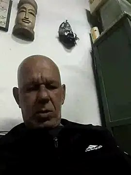 Snapshot of FabiQuilmes chatting on September 2025 07:37:01 PM FabiQuilmes online show from September 2025 07:37:01 PM