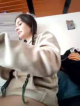 Sasha smith23 online show from January 2025 05:13:01 PM