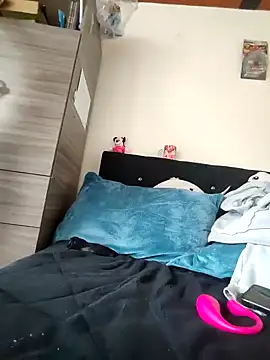 Sasha smith23 online show from January 2025 06:25:01 PM