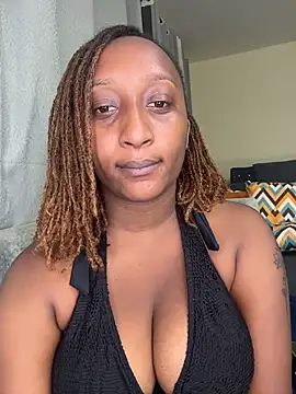 Snapshot of CarlaBeckky chatting on December 2025 05:33:02 PM CarlaBeckky online show from December 2025 05:33:02 PM